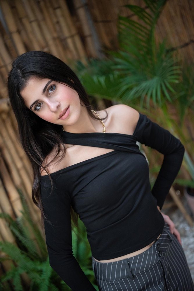 Bardot Crossover Top