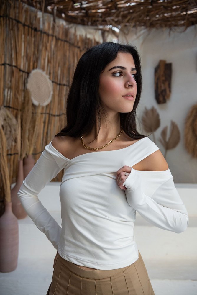 Bardot Crossover Top